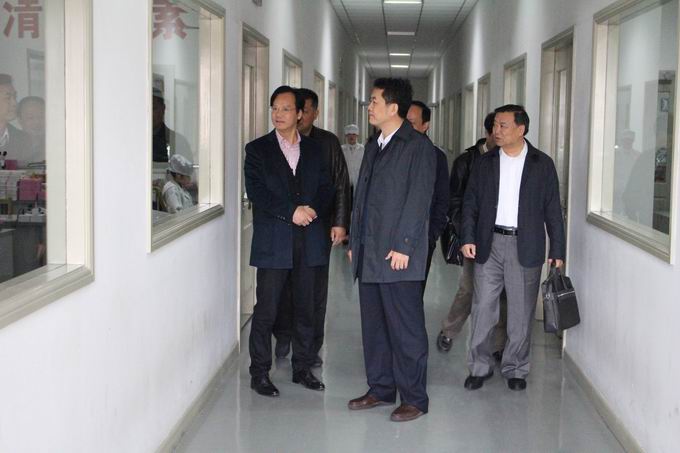 Leaders of the Shanghai Watch Association visited and inspected(pic5)