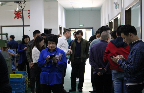 The Overseas Executive Class of Shanghai Jiao Tong University visited and provided guidance(pic5)