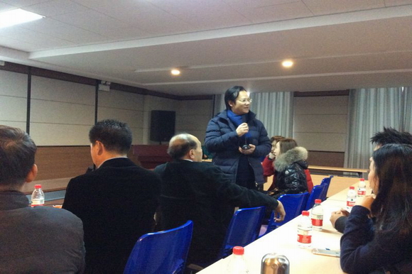 The company went on a tour to visit Dandong Peacock Group(pic4)
