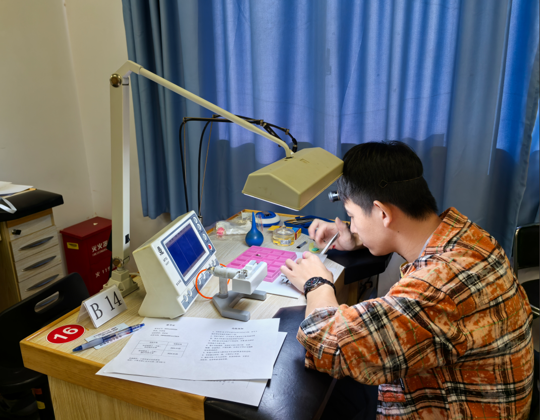 Jinghe News | Craftsmanship and Craftsmanship Pass on the "Heart" Flame(pic4)